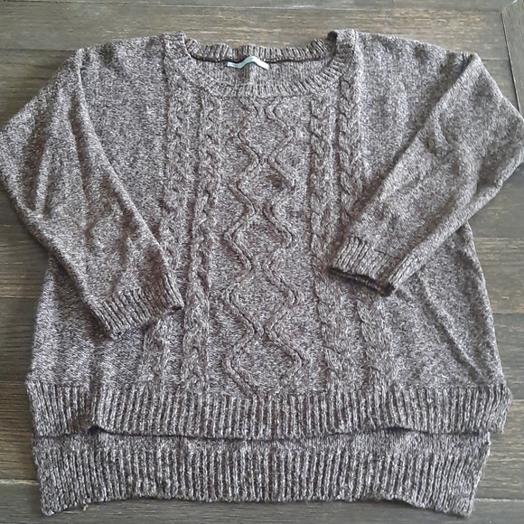 Maurices Sweaters - ⭐5/$25⭐Cable knit lightweight sweater